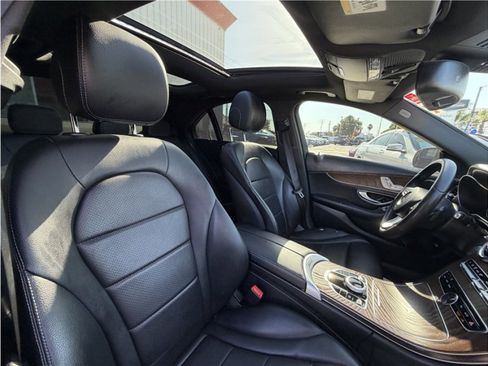 Used 2018 Mercedes-Benz C 300 Sedan image 31