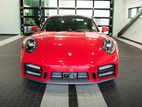 Certified 2025 Porsche 911 Carrera RWD image 21