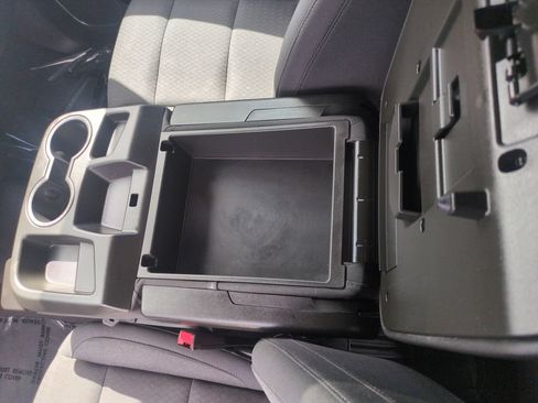 Used 2023 Chevrolet Silverado 1500 LT AWD/4WD image 25