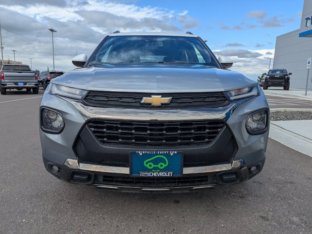 Used 2023 Chevrolet TrailBlazer ACTIV w/ Sun and Liftgate Package FWD image 4