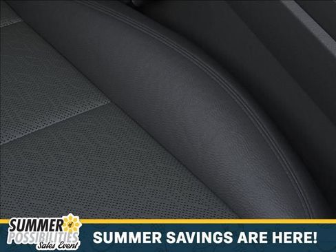 New 2026 Chevrolet Equinox LT w/ Convenience Package II FWD image 21