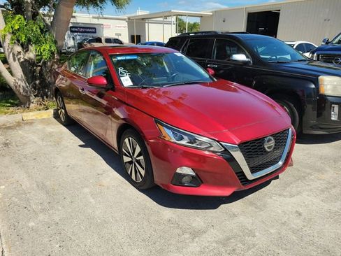 Used 2021 Nissan Altima 2.5 SL AWD/4WD image 1