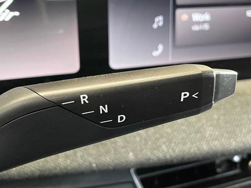 Used 2025 Lucid Air Touring AWD/4WD image 28