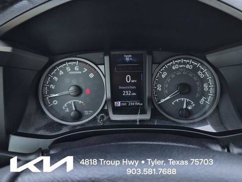 Used 2016 Toyota Tacoma TRD Off-Road w/ Towing Package AWD/4WD image 28