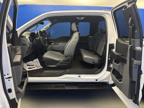 Used 2021 Ford F150 XL w/ Equipment Group 101A High AWD/4WD image 13