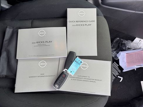 Used 2025 Nissan Kicks Play S image 28