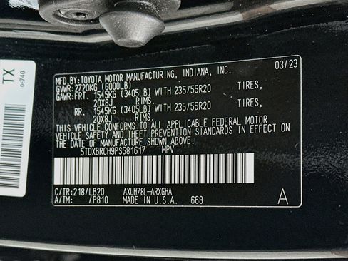 Used 2023 Toyota Highlander Limited AWD/4WD image 32