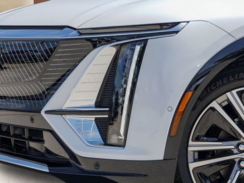 New 2026 Cadillac Lyriq Luxury w/ LPO, Floor Liner Package AWD/4WD image 3