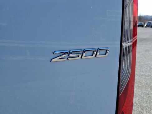 Used 2020 Mercedes-Benz Sprinter 144 Cargo image 29