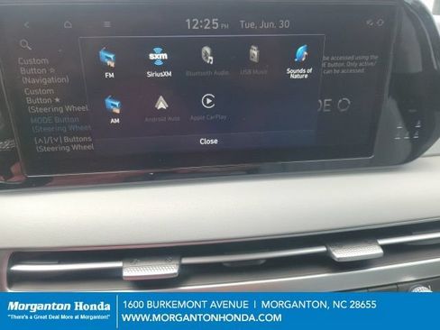 Used 2024 Hyundai Palisade SEL AWD/4WD image 32