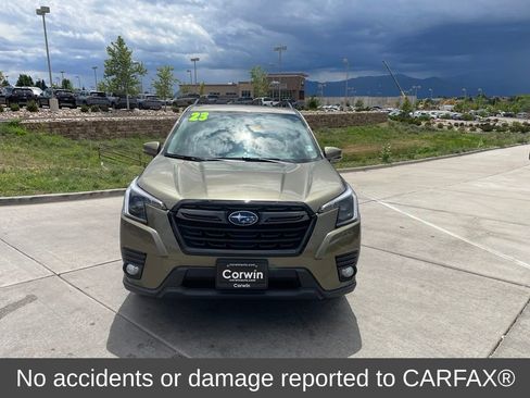 Used 2023 Subaru Forester Limited AWD/4WD image 2