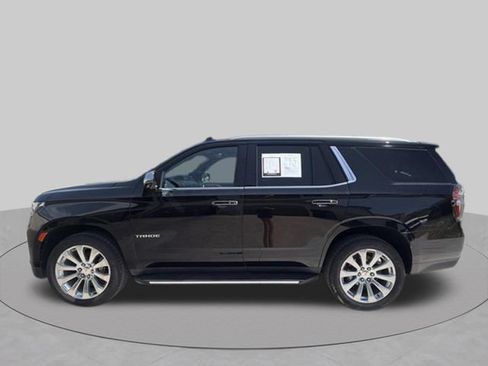 Used 2021 Chevrolet Tahoe Premier w/ Premium Package AWD/4WD image 7