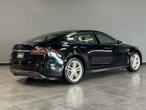 Used 2013 Tesla Model S RWD image 5