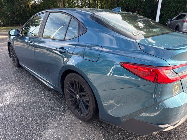 Used 2025 Toyota Camry SE w/ Multimedia Upgrade Package FWD image 3