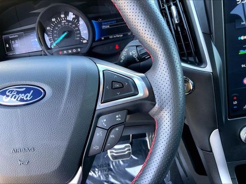 Used 2024 Ford Edge ST-Line AWD/4WD image 18