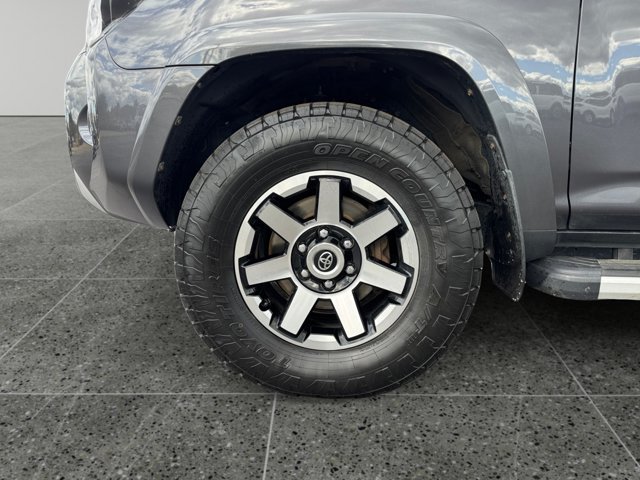 Certified 2023 Toyota 4Runner TRD Off-Road Premium AWD/4WD image 11