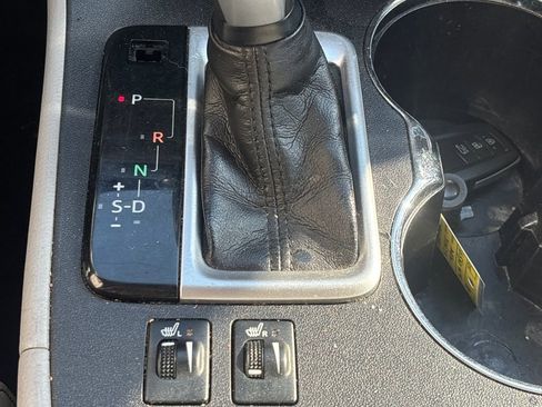 Used 2016 Toyota Highlander XLE image 14