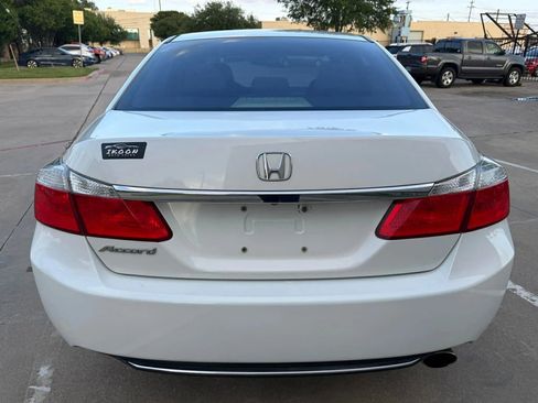 Used 2013 Honda Accord LX image 8