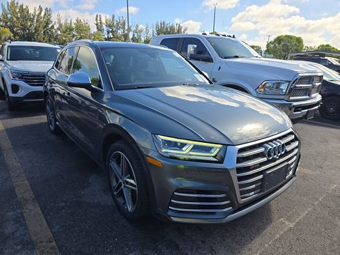 Used 2018 Audi SQ5 Prestige w/ Prestige Package AWD/4WD image 4