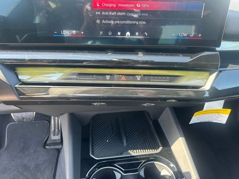 New 2025 BMW i5 M60 w/ Premium Package AWD/4WD image 12