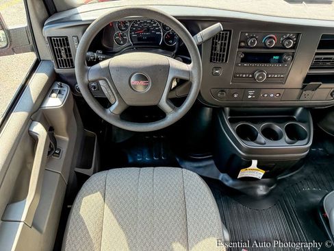 New 2025 GMC Savana 3500 Extended w/ Driver Convenience Package RWD image 10