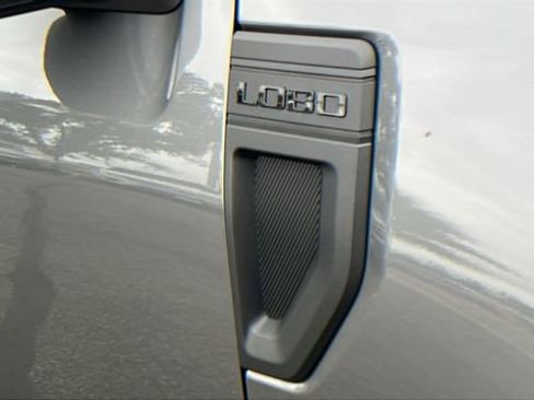 New 2026 Ford Maverick Lobo image 9