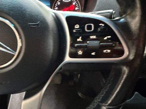 Used 2021 Mercedes-Benz Sprinter 2500 image 18