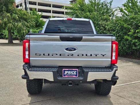 Used 2024 Ford F250 XLT w/ FX4 Off-Road Package AWD/4WD image 6