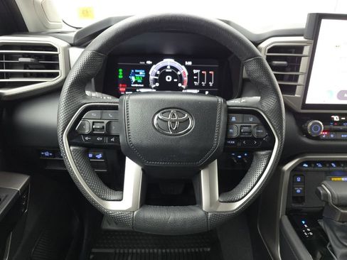 Used 2024 Toyota Tundra Limited AWD/4WD image 25