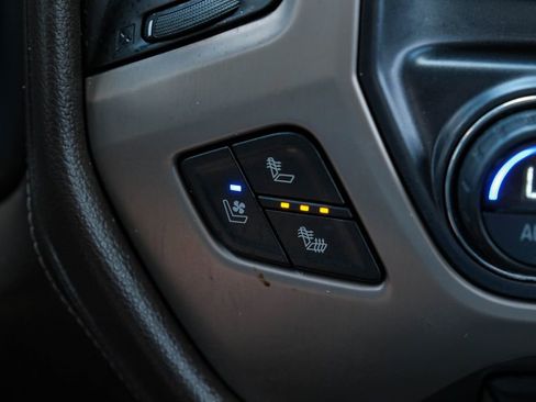 Used 2016 GMC Sierra 2500 Denali w/ Duramax Plus Package image 31