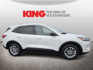 Used 2022 Ford Escape SE w/ Cold Weather Package video 2