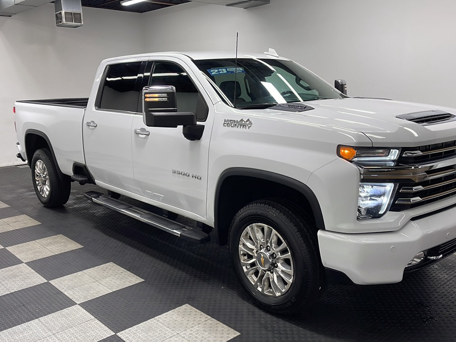 Used 2023 Chevrolet Silverado 3500 High Country w/ Safety Package II AWD/4WD image 23