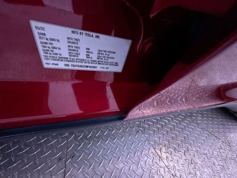 Used 2022 Tesla Model Y Long Range image 44