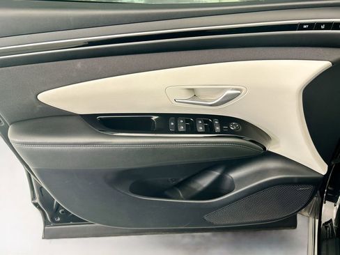 Used 2022 Hyundai Tucson Limited w/ Cargo Package FWD image 23