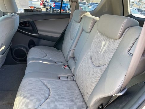 Used 2009 Toyota RAV4 4WD V6 image 5