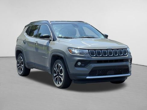 Used 2022 Jeep Compass Limited AWD/4WD image 1