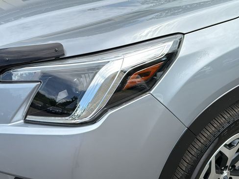 Certified 2023 Subaru Forester Premium AWD/4WD image 9