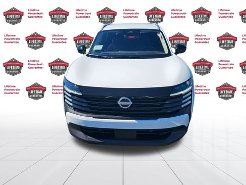 New 2026 Nissan Kicks SV image 4