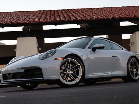 Used 2025 Porsche 911 Carrera image 62