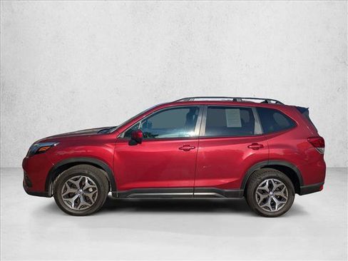 Used 2024 Subaru Forester Premium AWD/4WD image 8
