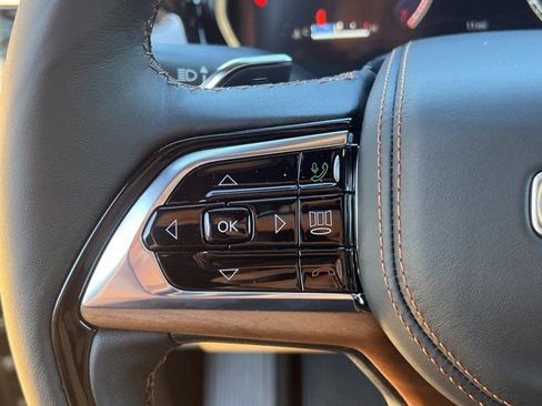 New 2025 Jeep Grand Cherokee Summit image 21