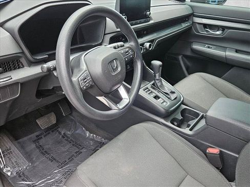 Used 2023 Honda CR-V LX image 10