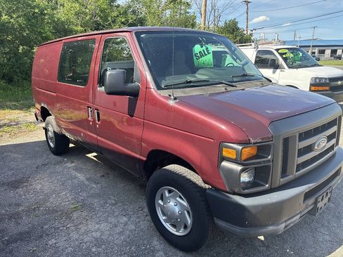 Used 2011 Ford E-350 and Econoline 350 Super Duty w/ Commercial Cargo Van Pkg RWD image 4