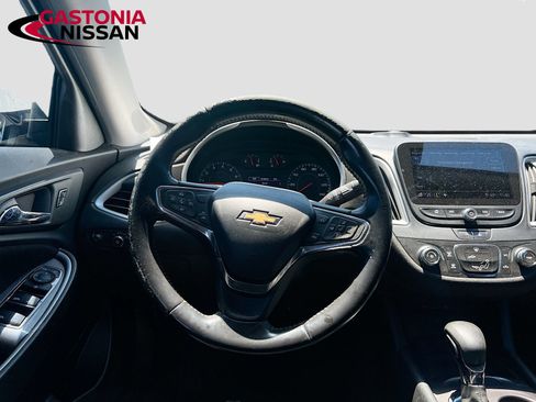 Used 2022 Chevrolet Malibu LS FWD image 27