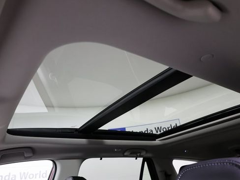 New 2025 Honda Pilot Touring image 22