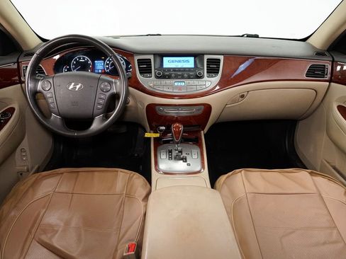 Used 2012 Hyundai Genesis 3.8 image 18