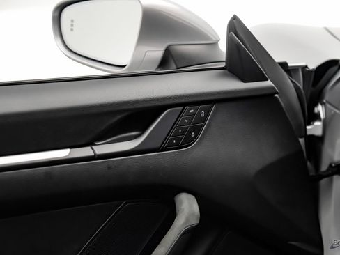 Used 2024 Porsche 911 Carrera GTS image 85