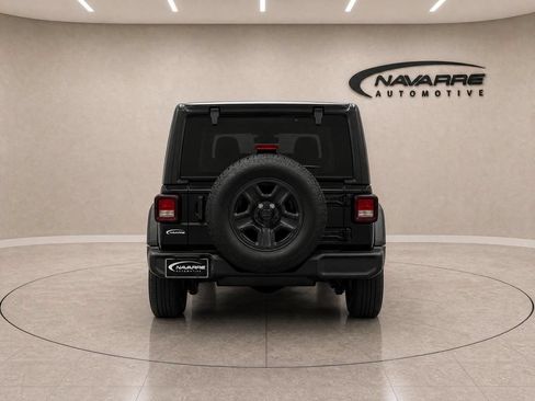 Used 2025 Jeep Wrangler Sport AWD/4WD image 6