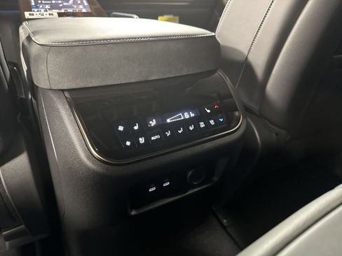 New 2026 INFINITI QX80 Autograph w/ Premium Cargo Package image 30