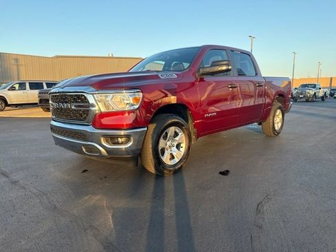 Used 2023 RAM 1500 Big Horn AWD/4WD image 3